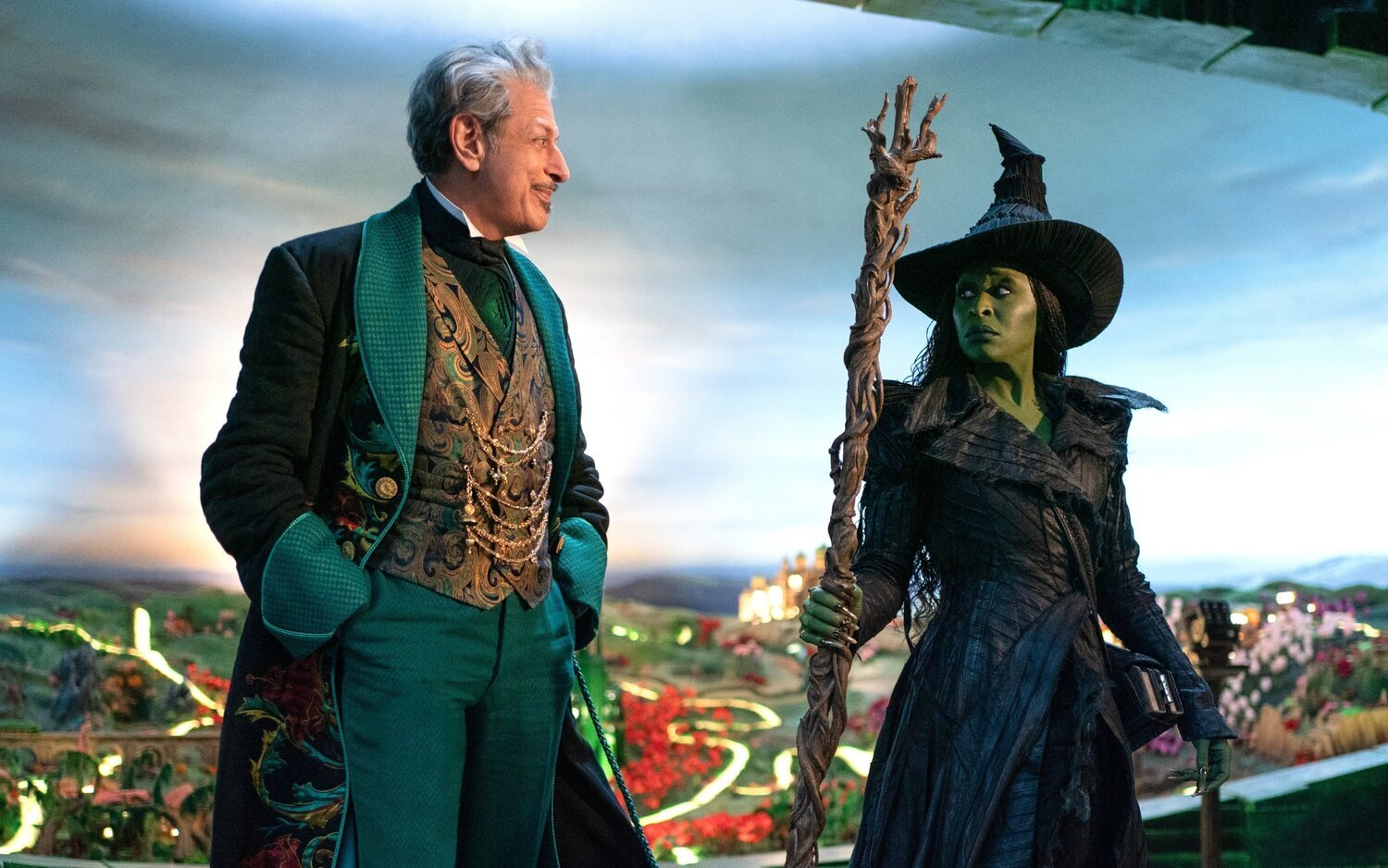 Jeff Goldblum y Cynthia Erivo en 'Wicked: Parte II'