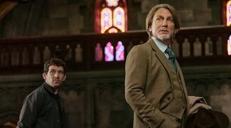 'Puñales por la espalda: De entre los muertos': Benoit Blanc vs. la fe en su caso más trascendental