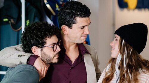 ¡No te duermas al volante! Nuevo clip exclusivo de 'Coartadas' con Jaime Lorente