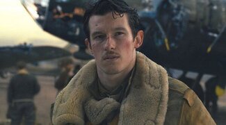 Callum Turner, actor británico en alza y pareja de Dua Lipa, nuevo favorito para James Bond