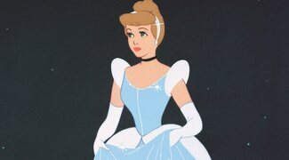 Netflix anuncia una nueva relectura de 'Cenicienta' y todo el mundo dice lo mismo: "Disney ya lo hizo"