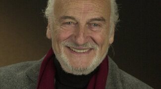 Ernesto y Malena Alterio agradecen al "padre que tuvieron" en el adiós a Héctor Alterio