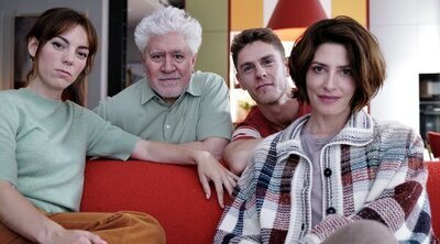 Potente, llamativo y a la vez sobrio: 'Amarga Navidad’, lo nuevo de Pedro Almodóvar, lanza póster