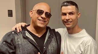 La familia 'Fast & Furious' da la bienvenida a Cristiano Ronaldo con una nueva foto ¿hecha con IA?