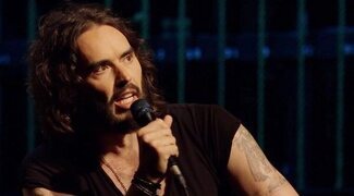 Russell Brand se enfrenta a dos nuevos cargos por delitos sexuales y ya van siete