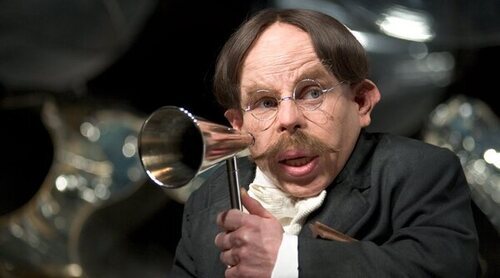 Warwick Davis asegura que la serie de 'Harry Potter' será "más profunda y detallada" que las películas