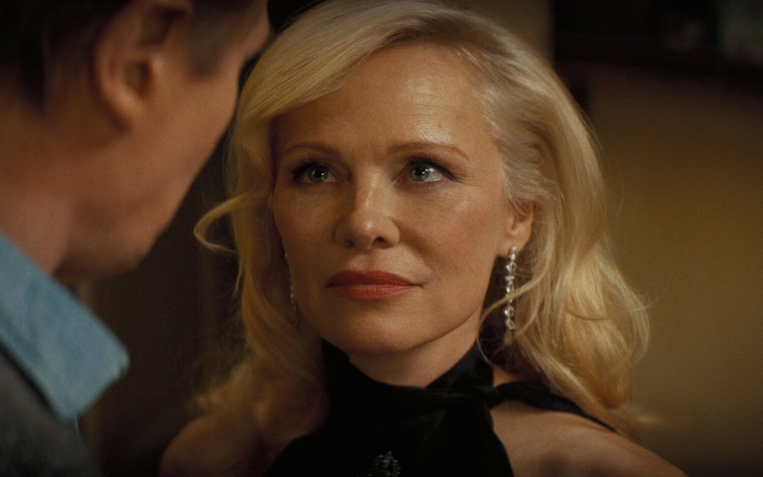 Pamela Anderson protagonizó el remake de 'Agárralo como puedas' junto a Liam Neeson