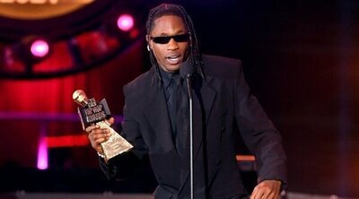 'La Odisea': El primer vistazo al rapero Travis Scott en la épica de Nolan sorprende a Internet