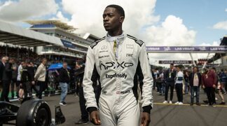 El CEO de la Fórmula 1 insinúa una secuela de 'F1' tras su éxito en taquilla