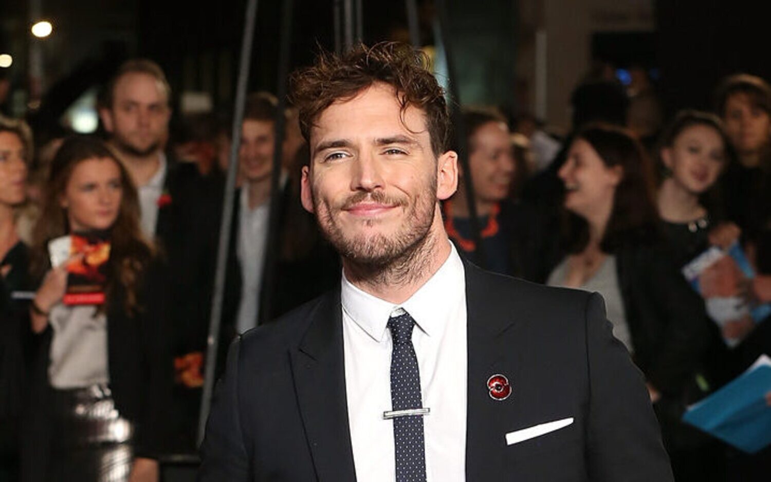 Sam Claflin habla abiertamente sobre su dismorfia corporal