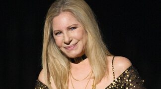 Barbra Streisand negocia actuar en los Oscar 2026 en homenaje a Robert Redford