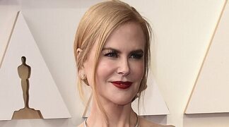Nicole Kidman quiere formarse como doula de la muerte tras perder a su madre