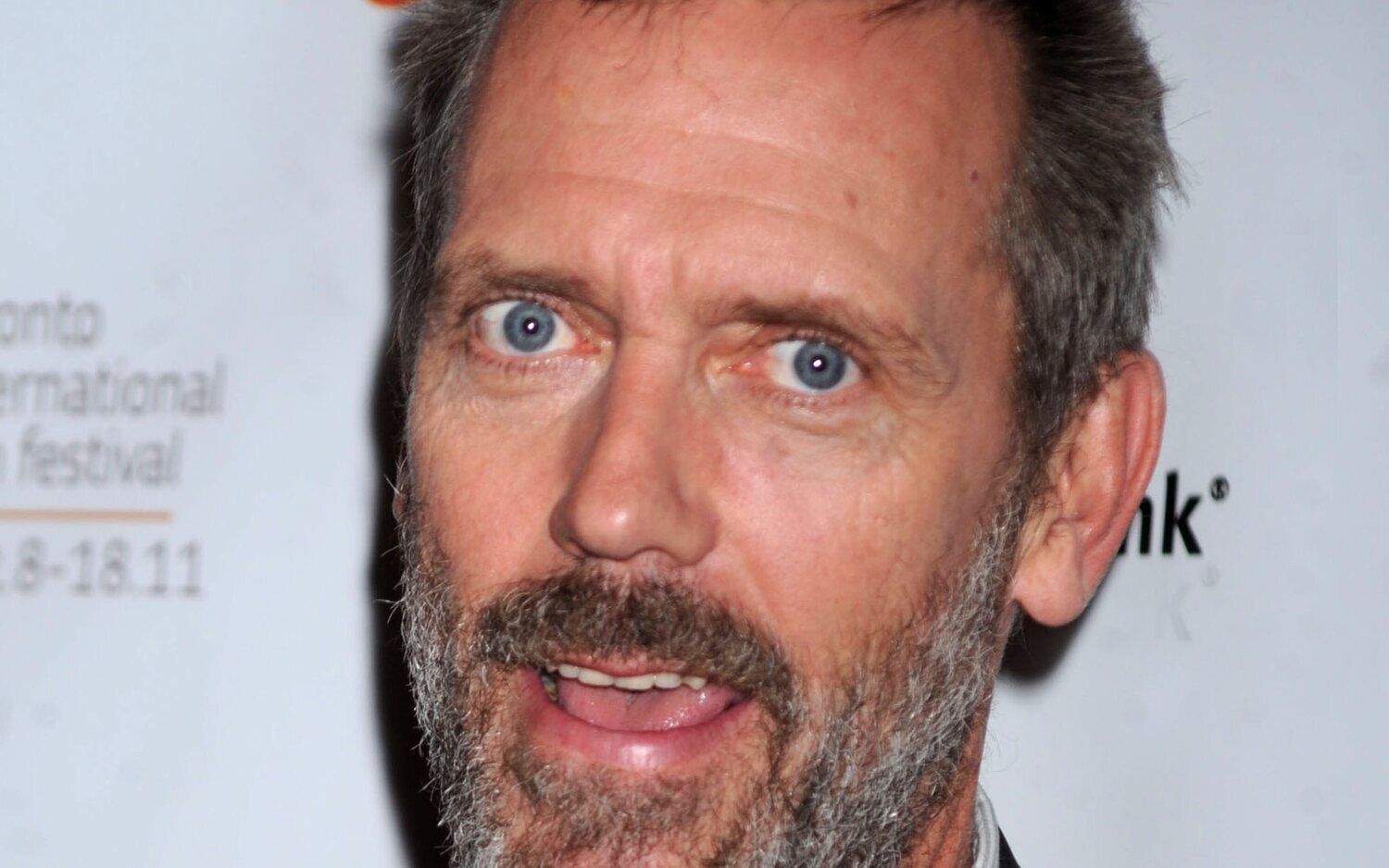 Hugh Laurie, el mítico actor que dio vida al doctor más ácido del mundo en la serie 'House', se pica con sus críticos