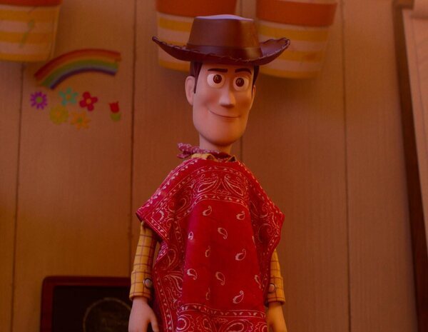 Tom Hanks cree que Disney podría usar IA para reemplazarlo en 'Toy Story 6', mientras Michael Caine va a narrar 'La odisea' sin abrir la boca