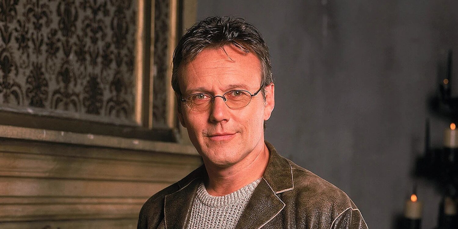 Muere Anthony Head, Rupert Giles en 'Buffy Cazavampiros', a los 72 años