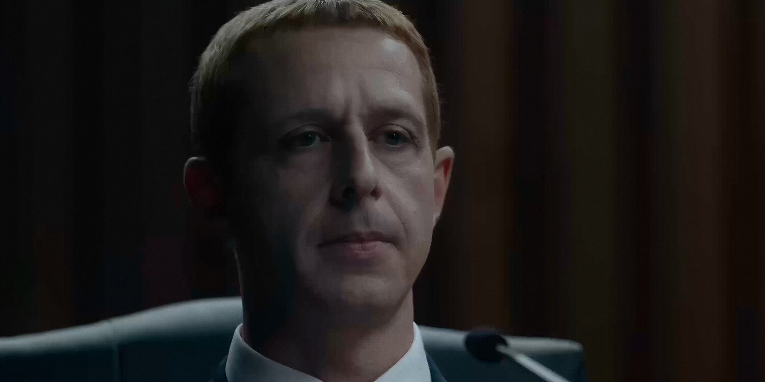 Primeras imágenes de Jeremy Strong como Mark Zuckerberg en la secuela de 'La red social'