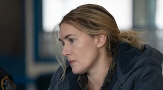 'Task' cambiará en su segunda temporada: será un crossover con 'Mare of Easttown'