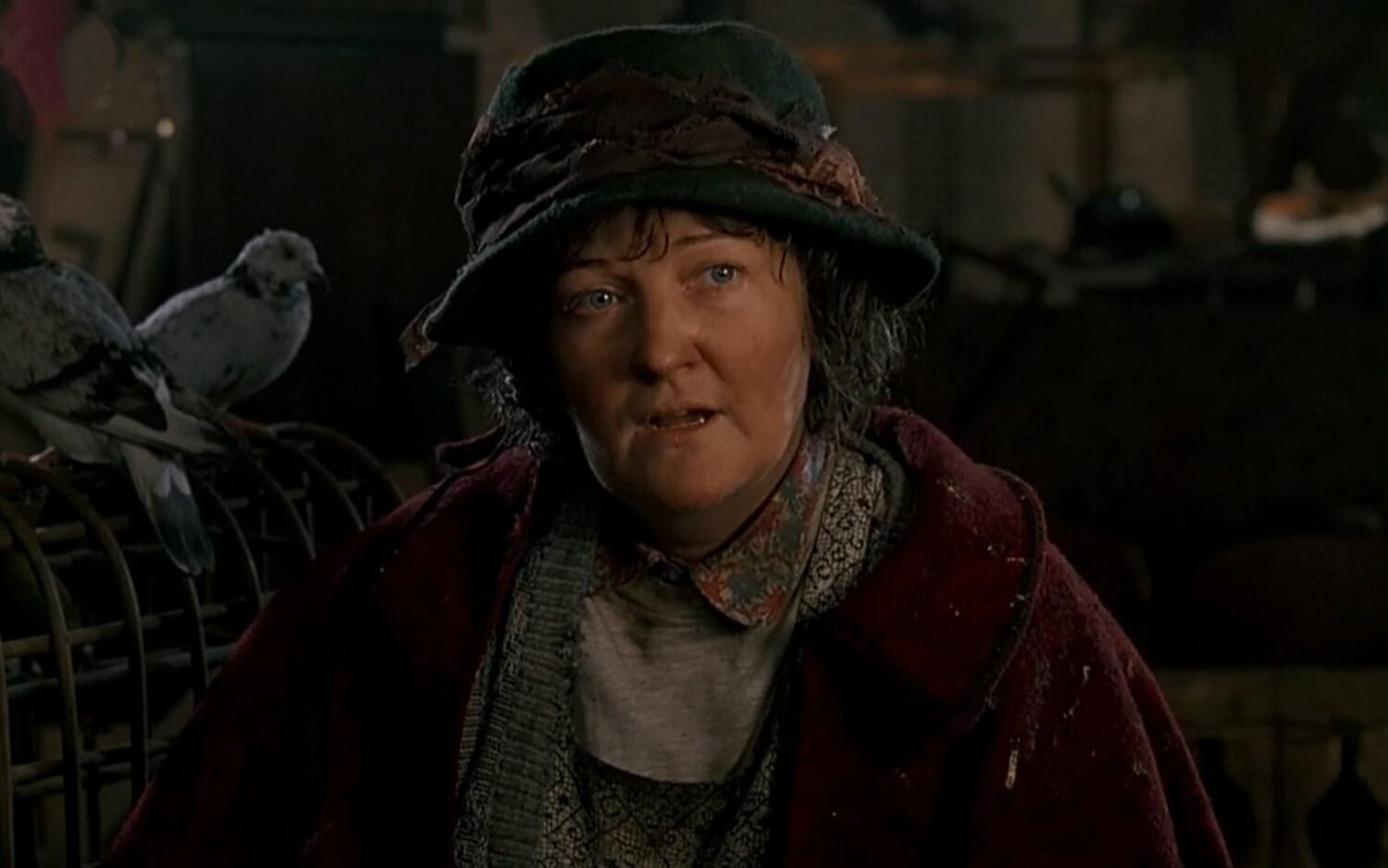 Brenda Fricker, ganadora de un Oscar, en su icónica aparición de 'Solo en casa 2: Perdido en Nueva York'