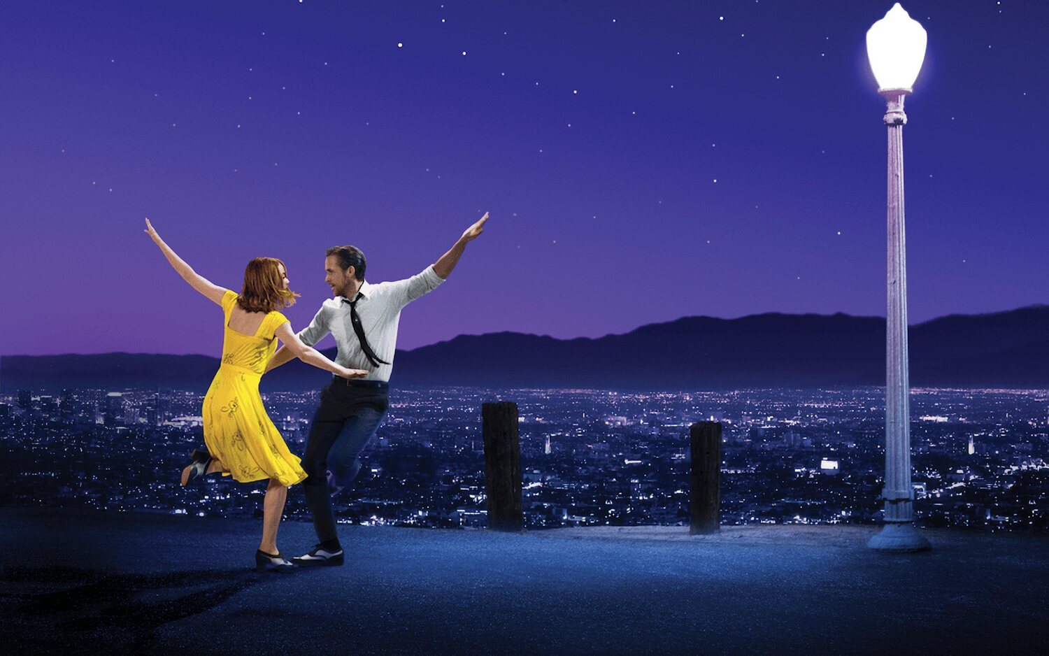 La mano de Ryan Gosling es corregida en el póster oficial de 'La ciudad de las estrellas: La La Land' diez años después