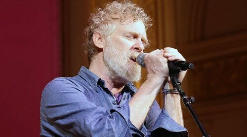 Muere Glen Hansard, el músico protagonista de 'Once (Una vez)', en un accidente a los 56 años