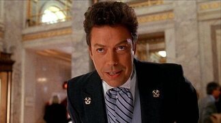 Muere Tim Curry, el payaso Pennywise original y villano de 'Solo en casa 2', a los 80 años