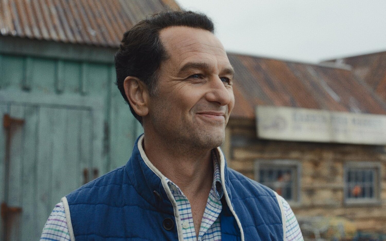 Matthew Rhys en 'Widow's Bay', ganadora de 14 premios Emmy 2026