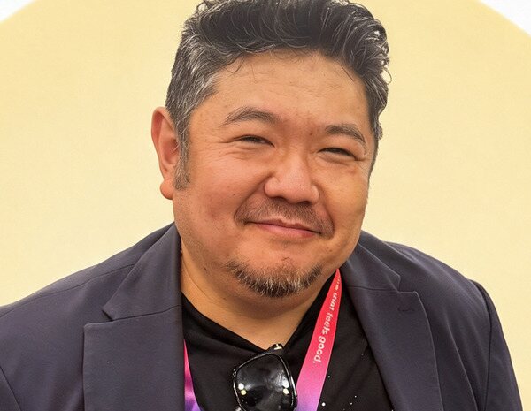 Muere Eric Bauza, voz de Bugs Bunny y otros clásicos Looney Tunes, a los 46 años
