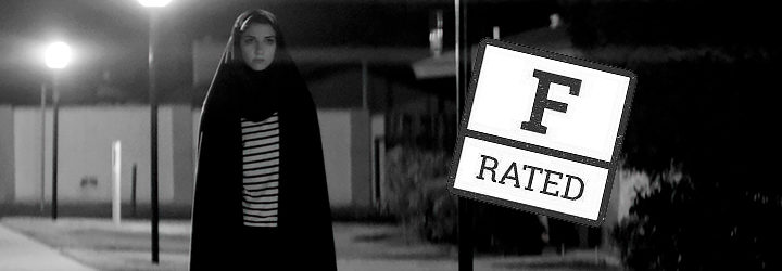 'Una chica vuelve a casa sola de noche'