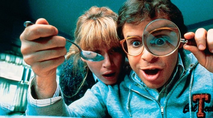 Márcate el maratón nostálgico definitivo con los mejores títulos de los '80, '90, y 2000 en Disney+