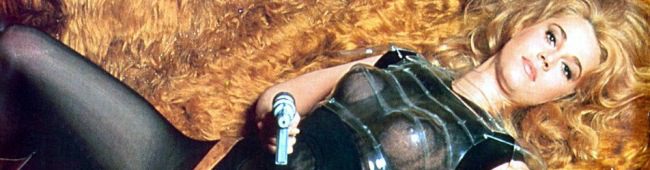 Anne Hathaway como Barbarella