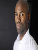 Foto de Dwain Worrell, guionista de The Wall