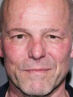 Foto de Simon Cellan Jones, director de Plan en familia