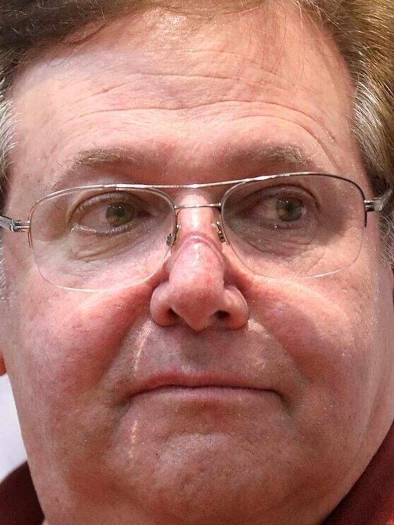 Robert N Skir ECartelera