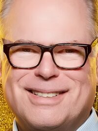  Glenn Gordon Caron