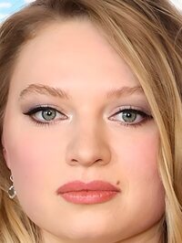Mia Threapleton