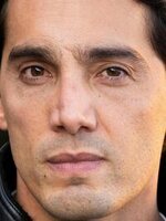 Foto de Alejandro Barrios, actor de Tres anuncios en las afueras