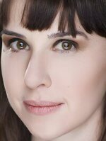 Foto de Allyn Rachel, actriz de Familia al instante