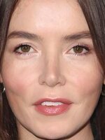 Foto de Valene Kane, actriz de Rogue One: Una historia de Star Wars