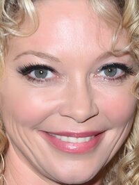 Amanda Detmer