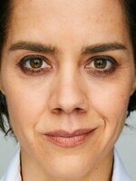 Foto de Kate Wharton, actriz de Laberinto en llamas