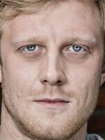 Foto de Joachim Fjelstrup, actor de Frankenstein