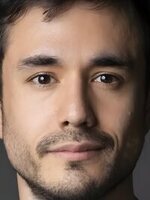 Foto de Iván Echeverri, actor de Cuestión de confianza