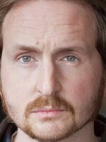 Foto de Brannon Cross, actor de Americana
