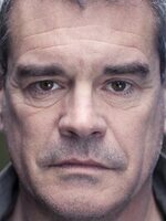 Foto de Mark Arnold, actor de El hombre de abajo