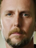 Foto de Jayson Warner Smith, actor de Song Sung Blue, Canción para dos
