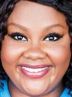 Foto de Nicole Byer, actriz de Los Cretinos