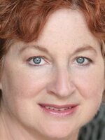 Foto de Elaine Bromka, actriz de Eleanor the Great