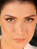 Foto de Kalyn Harper, actriz de Un día fuera de control