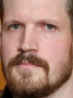 Foto de Colin Young, actor de Night Patrol