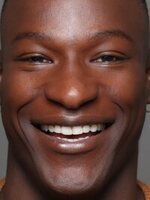 Foto de Elijah Williams, actor de We Bury the Dead